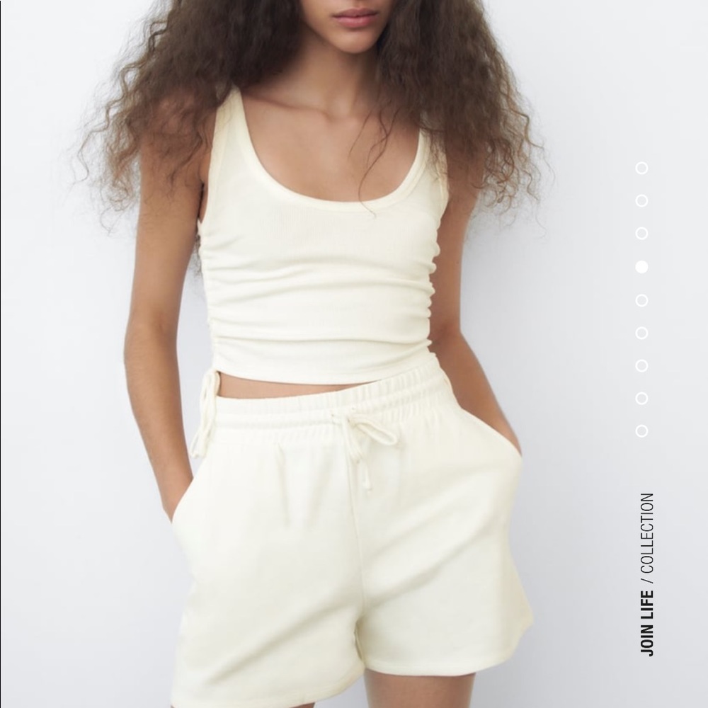 Zara Ruched Tank - Picture 1 of 4